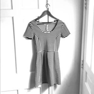 Madewell knit stripe fit and flare dress sz 2 EUC